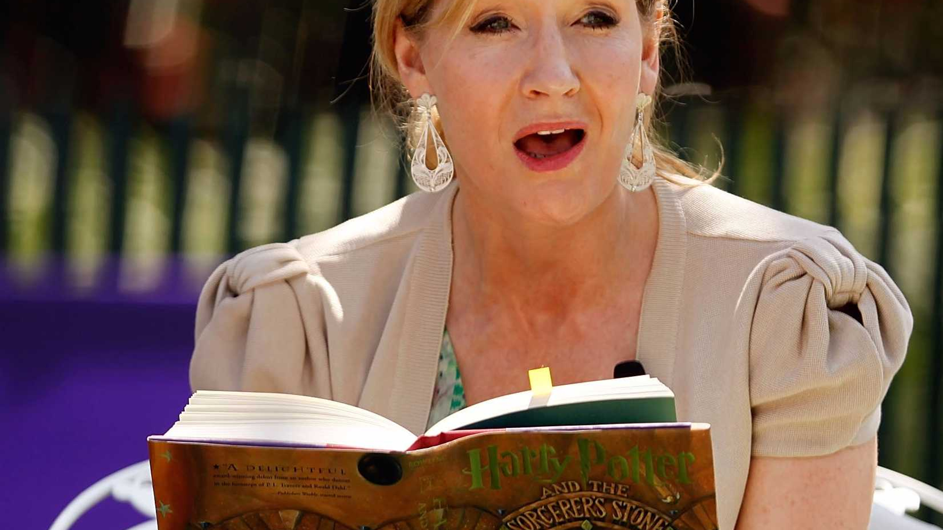 J.K.ROWLING