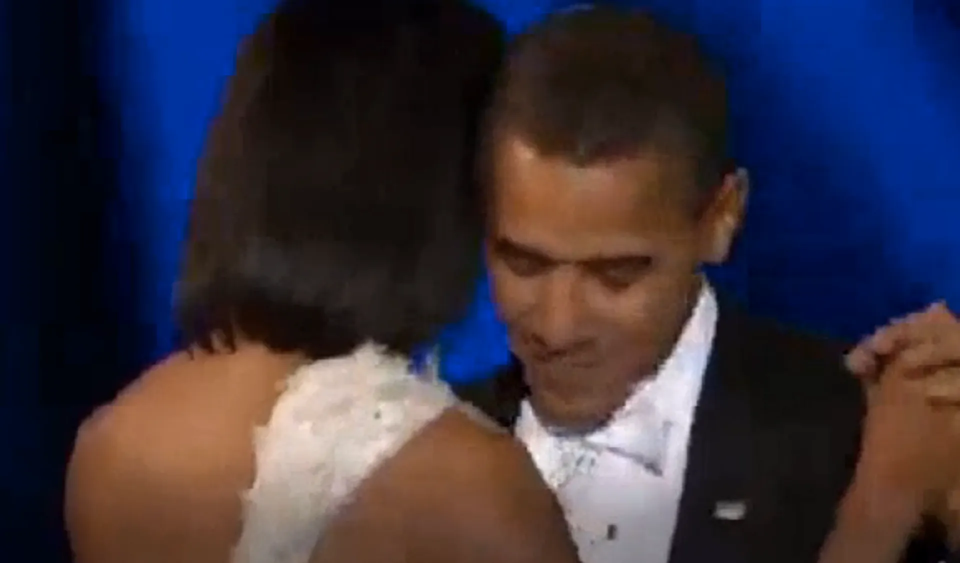 Afbeelding van Bloggers over Amerika kiest: Laila Frank vlogt over een campagnerally met Obama