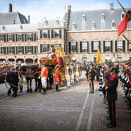 #Prinsjesdag in 9 tweets