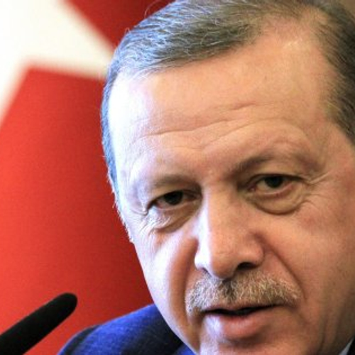 Turkse lira krabbelt licht op; Erdogan kondigt boycot Amerikaanse elektronica aan