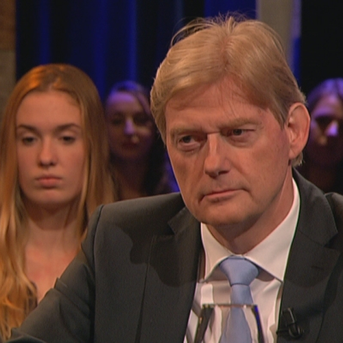 Van Rijn schrikt van situatie eigen moeder